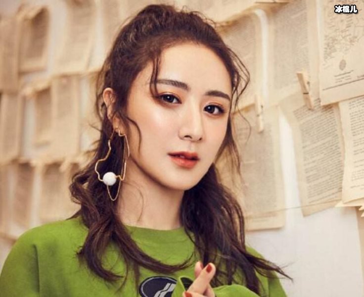 薇娅参加《向往的生活》，现场直播卖货因狂吃芒果干圈粉无数