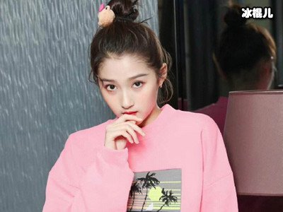 关晓彤接受采访被问：最受不了鹿晗什么？回答说出全网心声