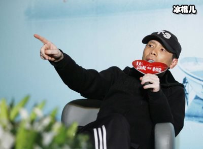 和冯小刚关系不浅，演技在线却因性格被孤立如今和他结婚被祝福