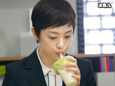 韩红和孙俪当过兵众所周知，她们竟然也当过兵实在没想到