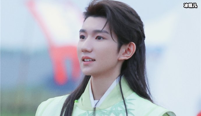 央视采访《地久天长》剧组，一起来听王源诉说少年故事