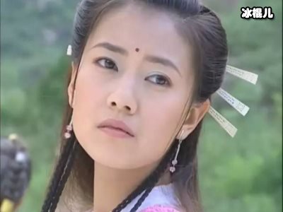 最美周芷若年过50仍然单身，曾扬言只与狗狗过下半生现状如何？