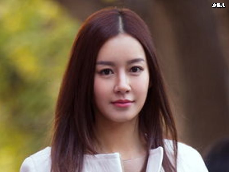 张子萱二胎后身材火速恢复，对比之下陈赫仿佛已经自我放弃