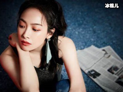 宋佳是一个非常自律的演员，生活中的她很爱健身保养得非常好