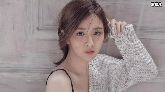 王晓晨穿衣有品气场十足，不愧是观众眼中的气质美女