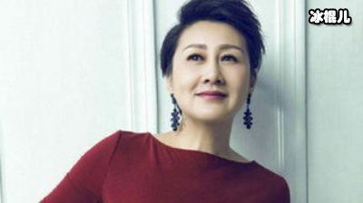 张凯丽与女儿有代沟，两人需要沟通