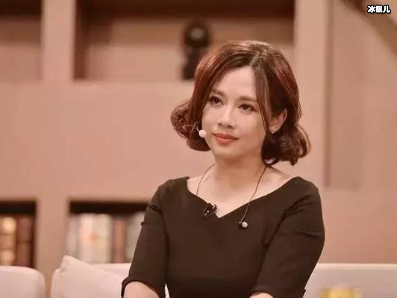 运动可以让人保持年轻状态，不信看看49岁的陈松伶