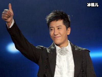 明明出轨经纪人的他，为什么还能受到继子的点赞？