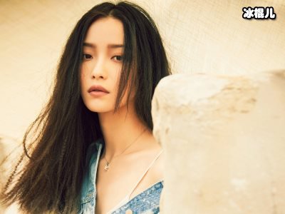 倪妮晒视频要学何老师做酸奶蛋糕，素颜出镜皮肤抗打