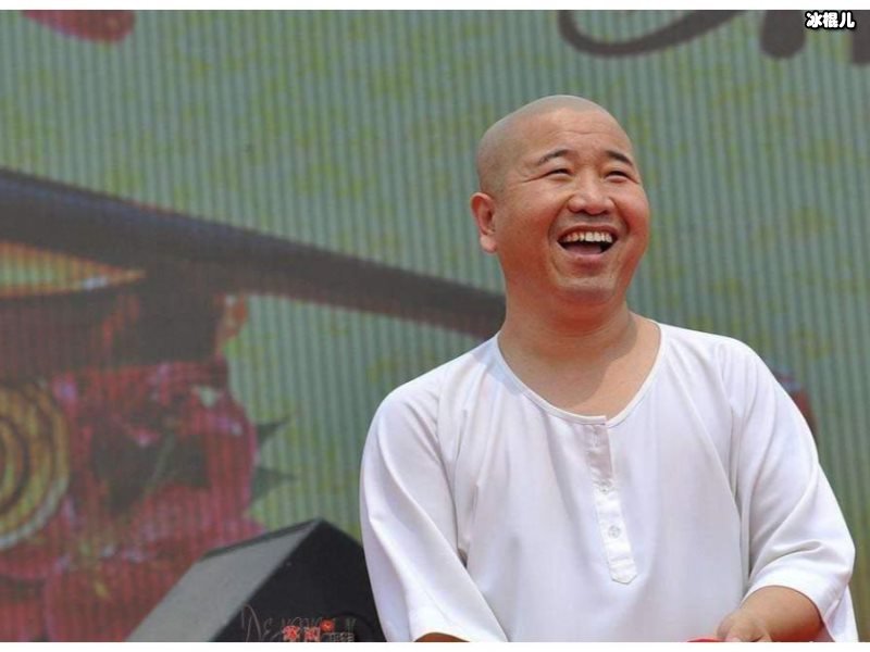 王小利正式退出《乡村爱情13》，事发生后首次亮相和妻子撒狗粮