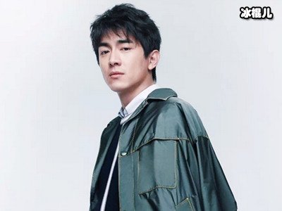 林更新终于更新动态，原来是被迫营业，前缀加“打扰了”
