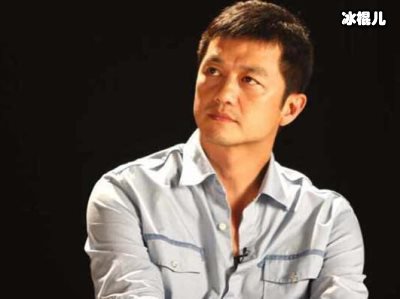 生意惨淡经商再失败李亚鹏满脸愁容压力大，网友：回来演戏吧