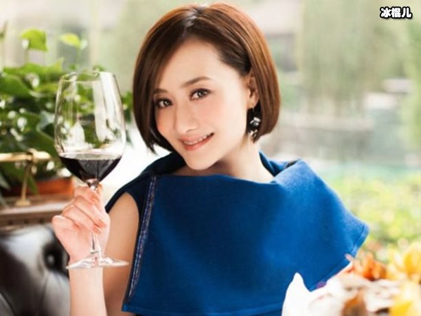 琼瑶玉女陈德容8年婚姻破碎，45岁不将就公主不缺白马王子