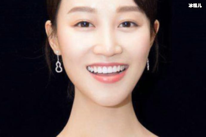 蓝盈莹人设崩塌再添“证据”，只因郑希怡透露了这件事
