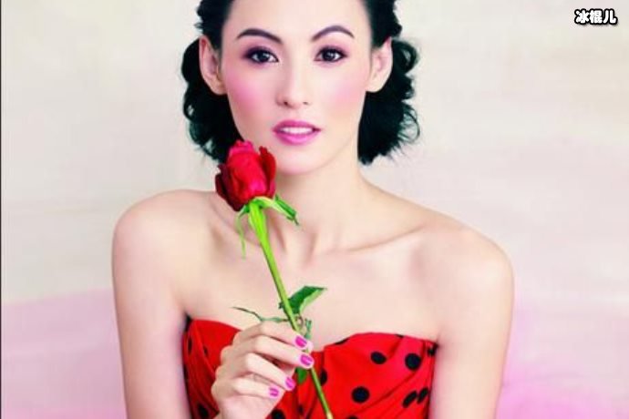 张柏芝迎40岁生日，艳照门、失婚女，争议中成长的她