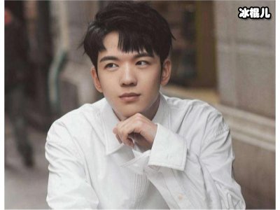 仝卓学历事件后首发文，晒出新书封面感慨人生网友表示要卖惨了