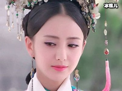 佟丽娅再度出席盛典，用精湛的表演获得荣誉