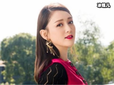 同是因《王子变青蛙》大火，陈乔恩还在演偶像剧