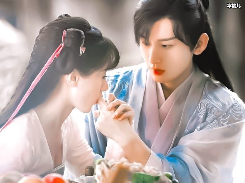 袁冰妍与成毅领衔主演《琉璃美人煞》，剧情吸引人
