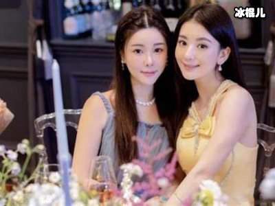 万圣节造型越来越清纯，方媛cos水冰月曾经扮演黑天鹅