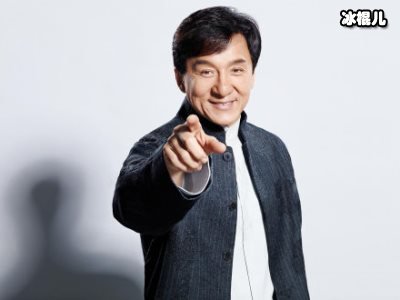 歌后人前显贵背后却惨遭软禁，最终靠成龙成功解救