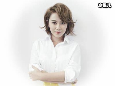 他是马丽继父却比亲爹还亲，马丽被沈腾带火后这么回报他
