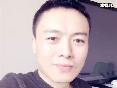 因主持《同一首歌》走红，50岁的亚宁如已成影业总裁