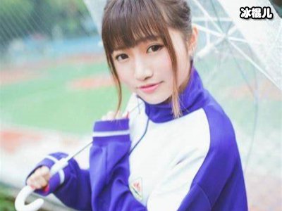 少女民族姑娘热依扎，不靠颜值靠实力征服观众