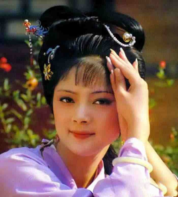 《红楼梦》中薛宝钗结局是什么