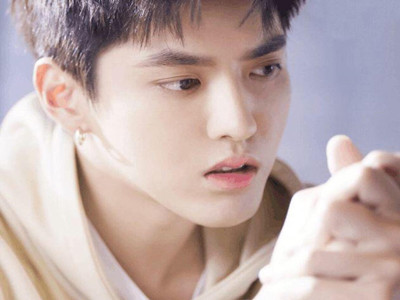 鹿晗吴亦凡合作新歌 被评难听还上了热搜？