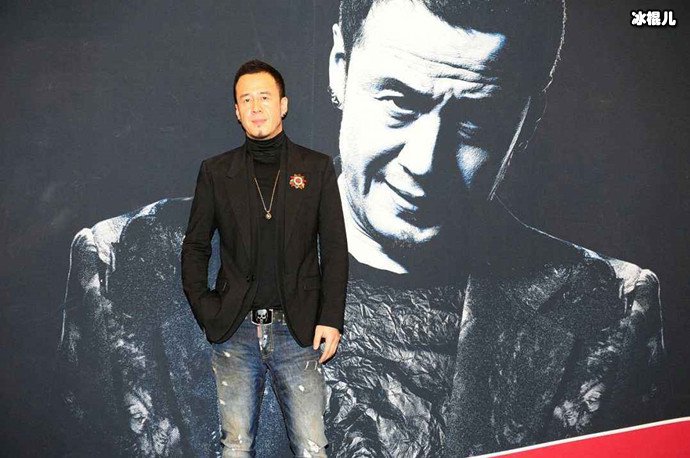 杨坤在直播中diss惊雷