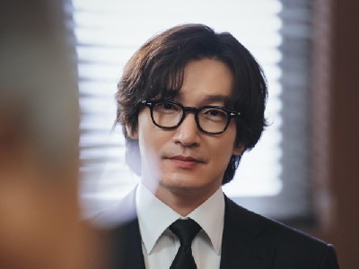 曹承佑JTBC新剧《神圣的离婚》定档 化身专业离婚律师
