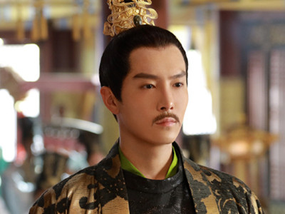 《郎君不如意》中盛一伦都演爹了，女主是他与张芃芃的女儿