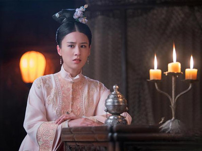 《岁岁青莲》瑶夫人失手误杀晖儿，丫鬟怂恿她嫁祸骆青莲